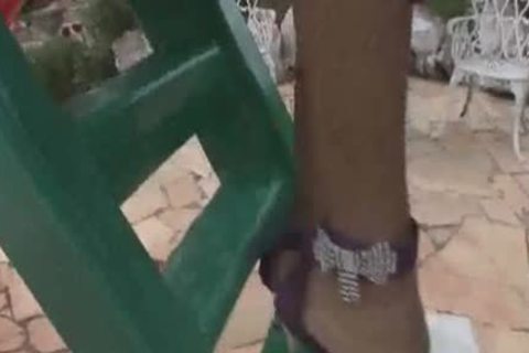 sheboy cutie Paola Lima Masturbating outdoors