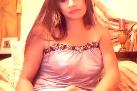 Titty tranny Jackingoff