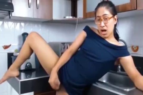 dirty latin chick tranny Monstercock Cumming web camera