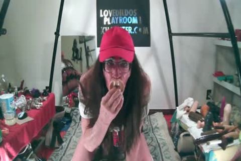 Bobbie expecting For A dick To Show Up.