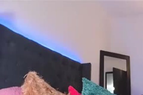 teen latin chick shelady Masturbating And Smoking On web camera Live