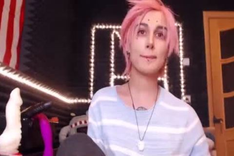 Femboy Whips Her 10-Pounder Out And Shakes wazoo