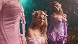 Trans Angels: Shenises Aplenty in Fairyland